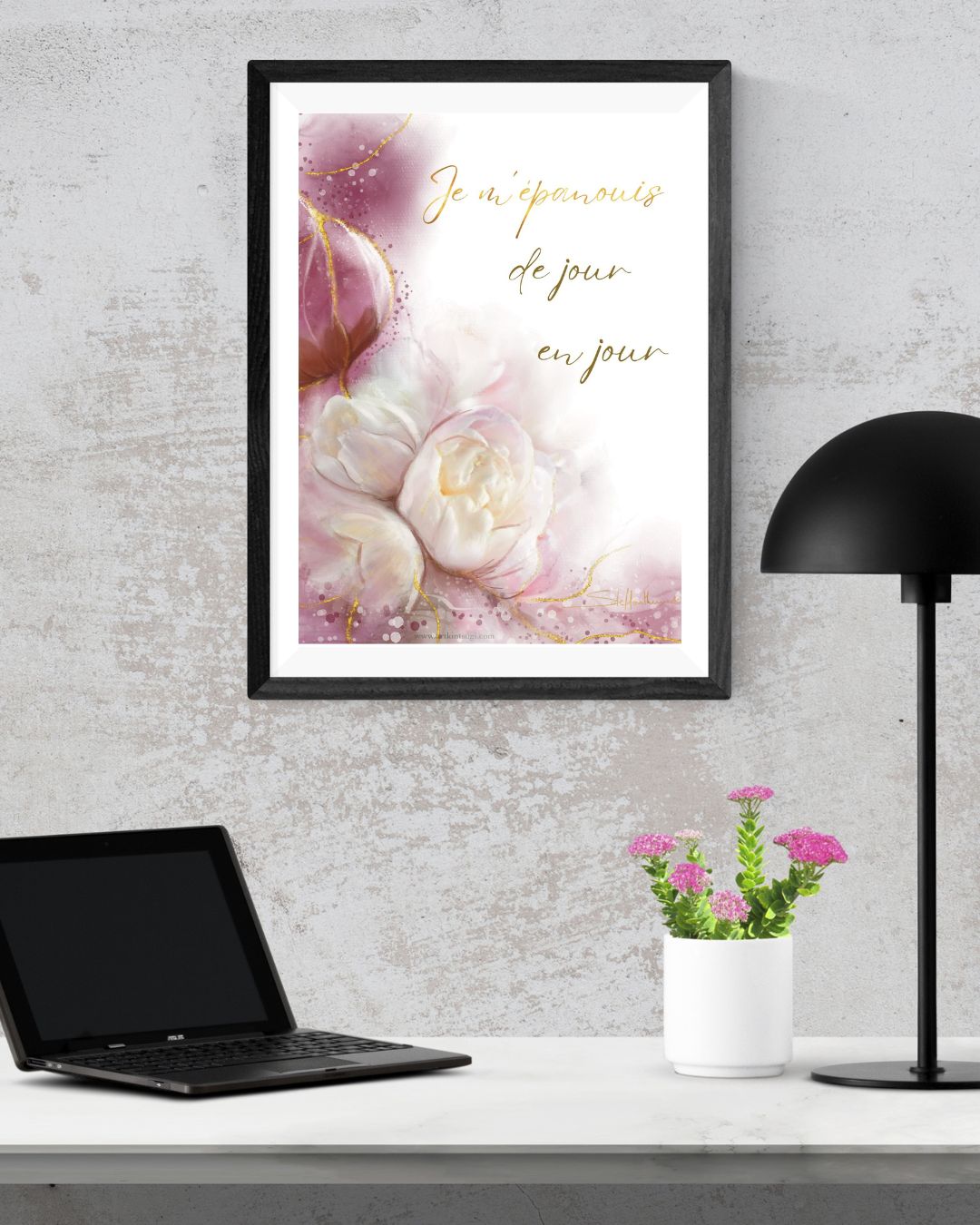 Art Kintsugi et pivoines: Je m'épanouis de jour en jour cadre grand noir